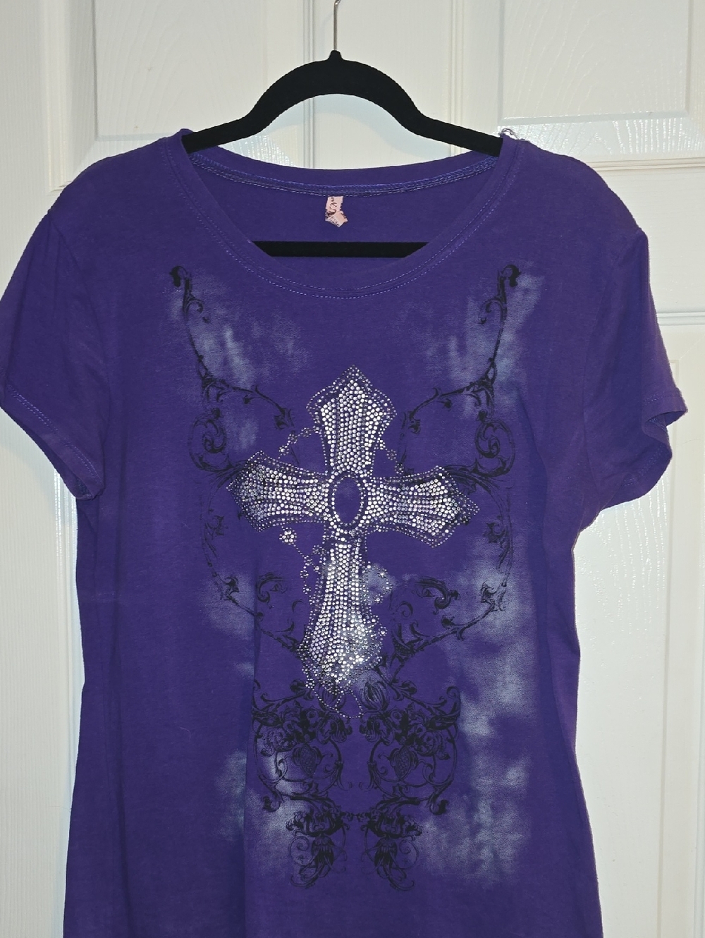 Purple Rhinestone Cross Short Sleeve Tee by‎